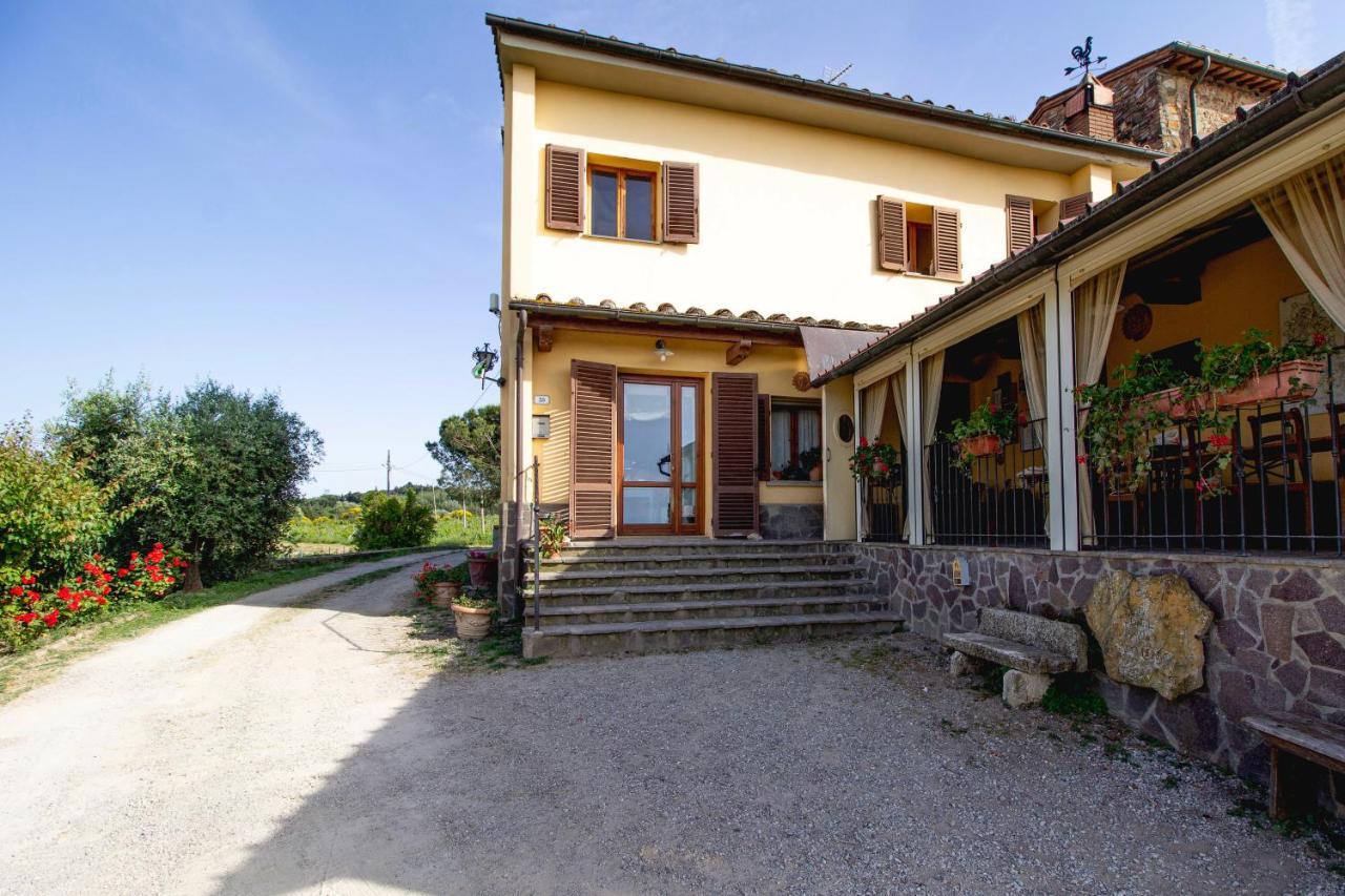 מונטאיונה Agriturismo Poggio Pistolese מראה חיצוני תמונה